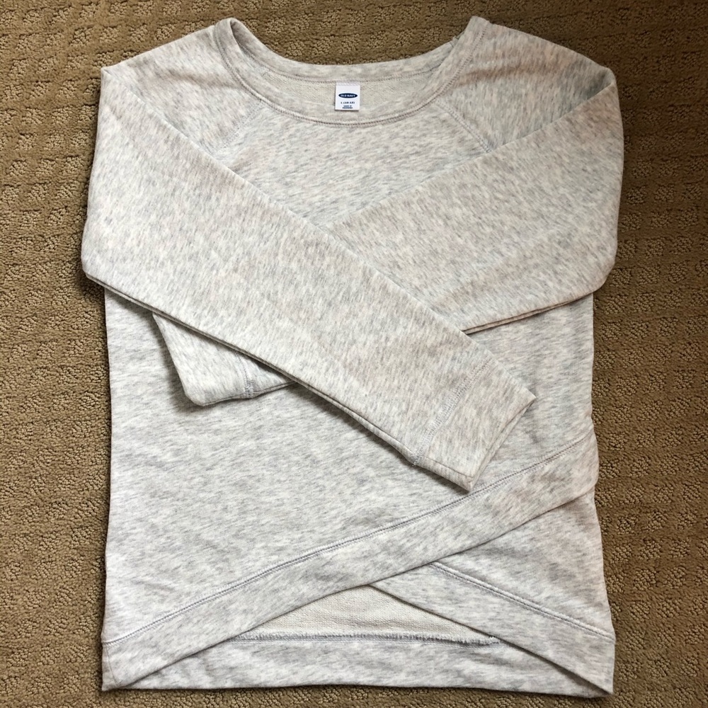 Old Navy Gray sweatshirt